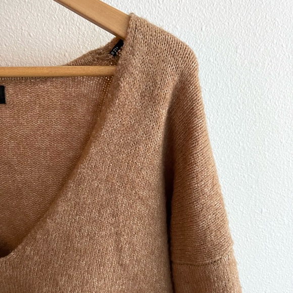 SOLD tan drop shoulder sweater - Picture 4 of 4